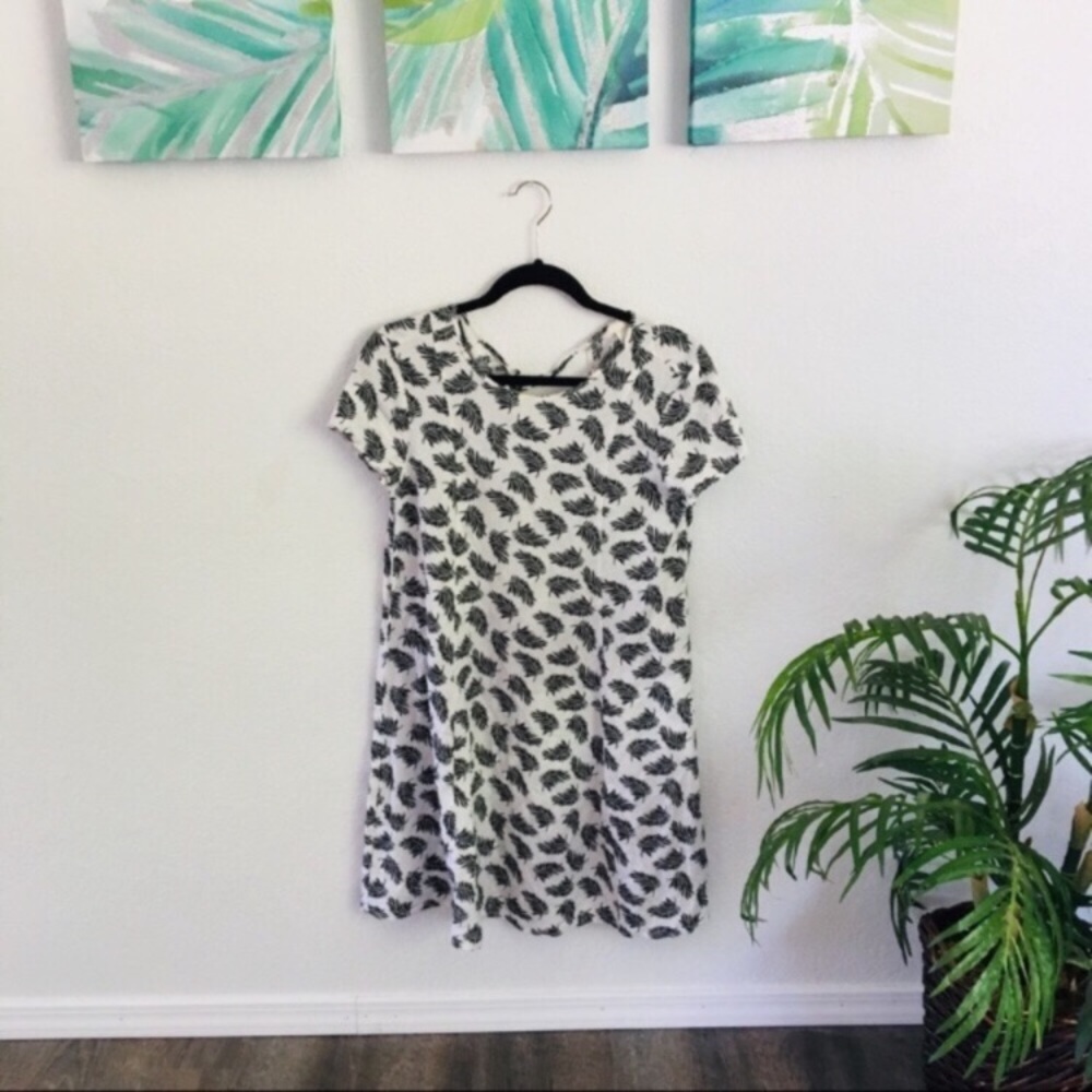H&M black and white leaf dress